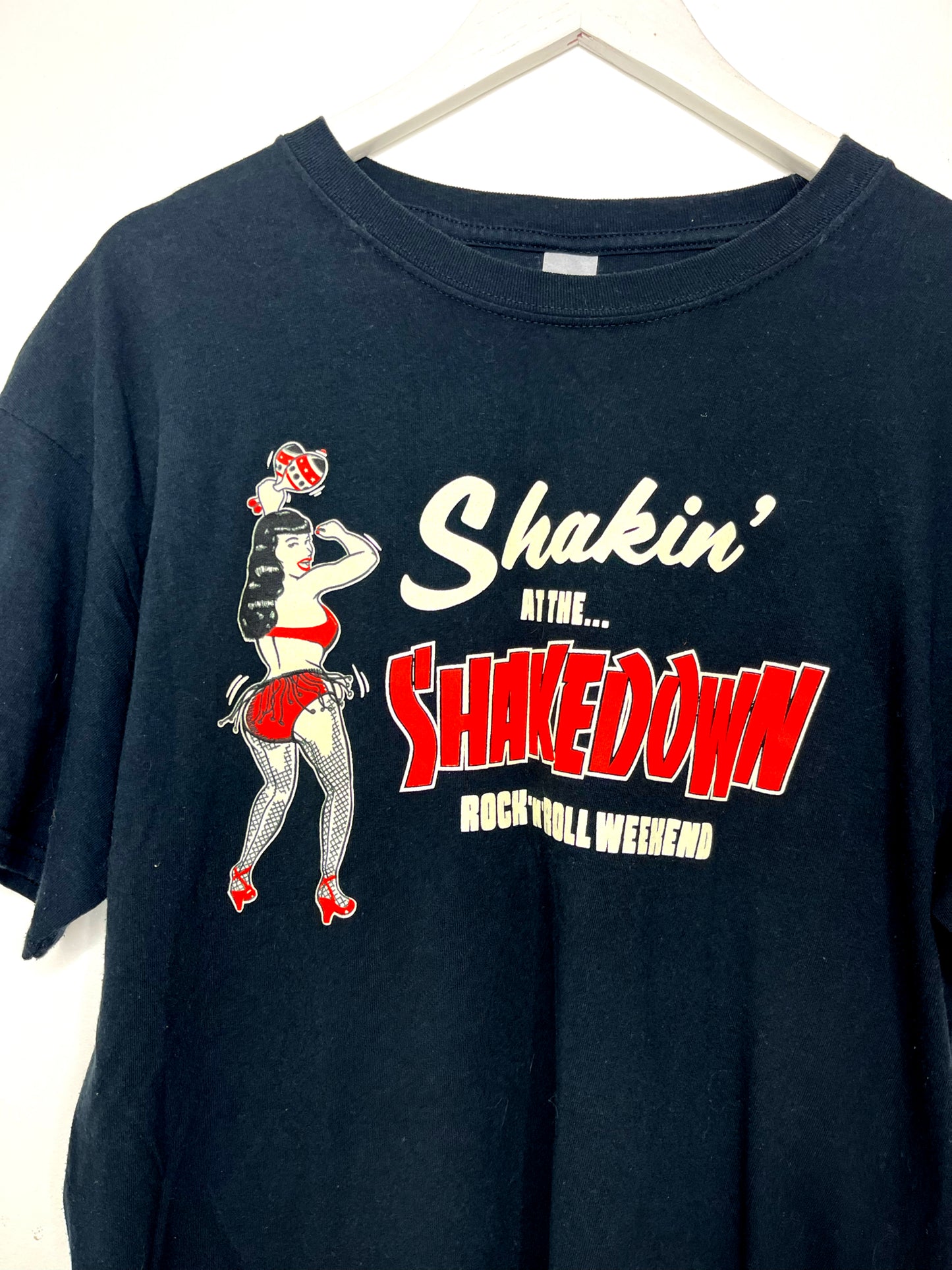 Black Shakedown Picture Top