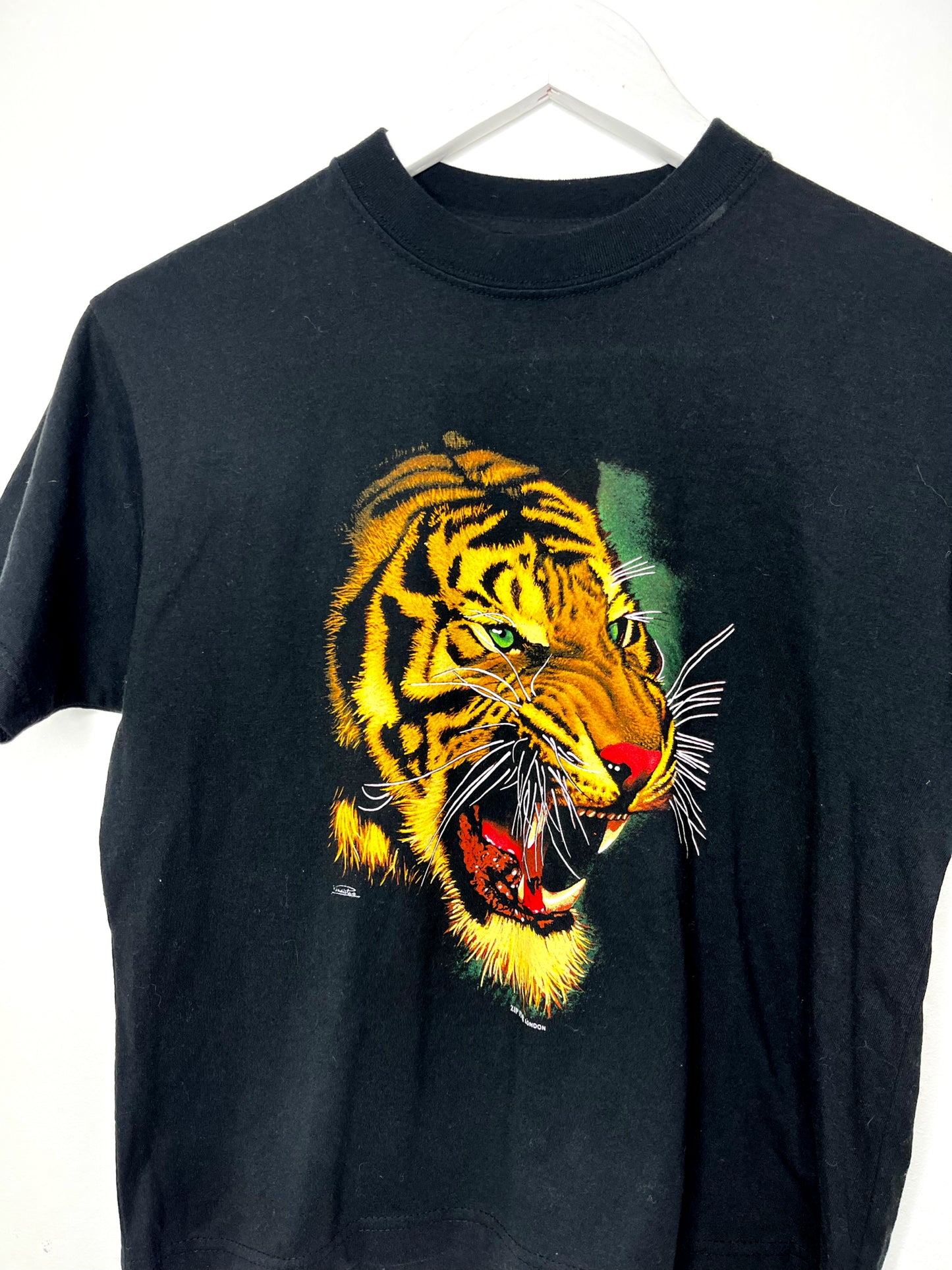 Black Tiger Picture Top