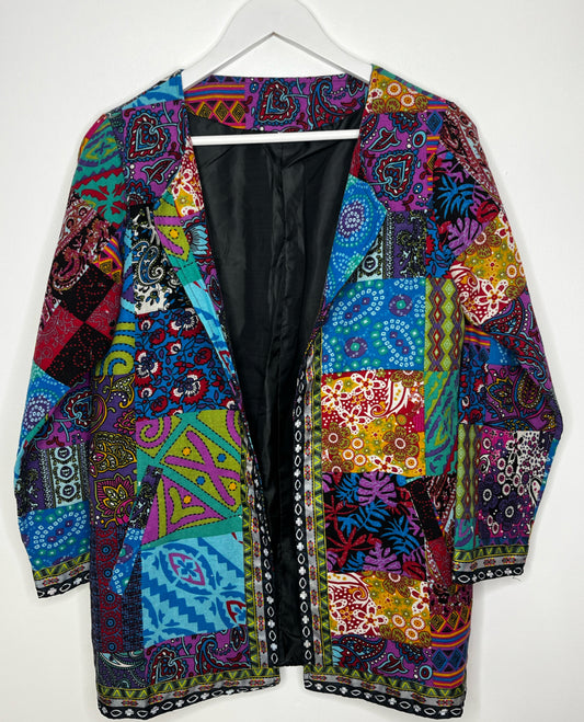 Buttonless Patterned Collarless Jacket