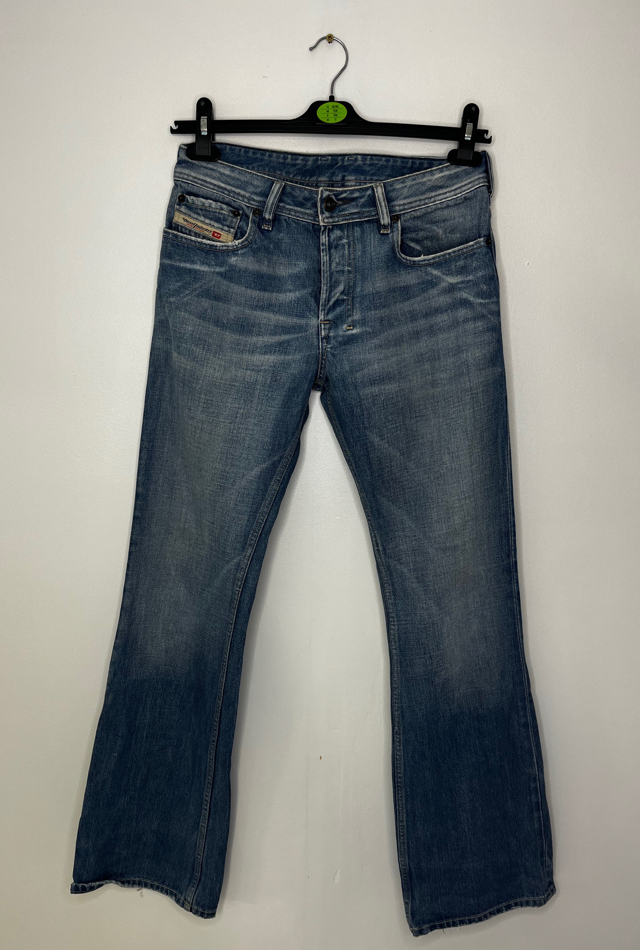 Low Rise Vintage Diesel Jeans Clothestotheedge